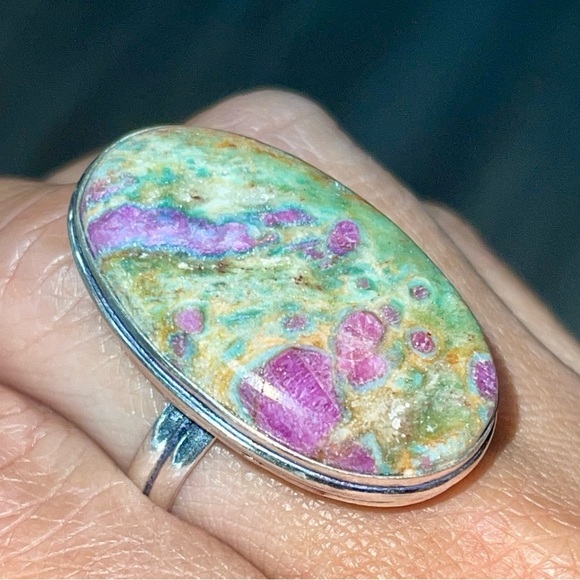 Beautiful Green Ruby Fuchsite Ring 12 1/2 - Picture 3 of 11